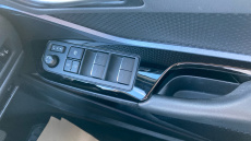 Toyota C-HR 1.8 Hybrid Design 5dr CVT Hybrid Hatchback